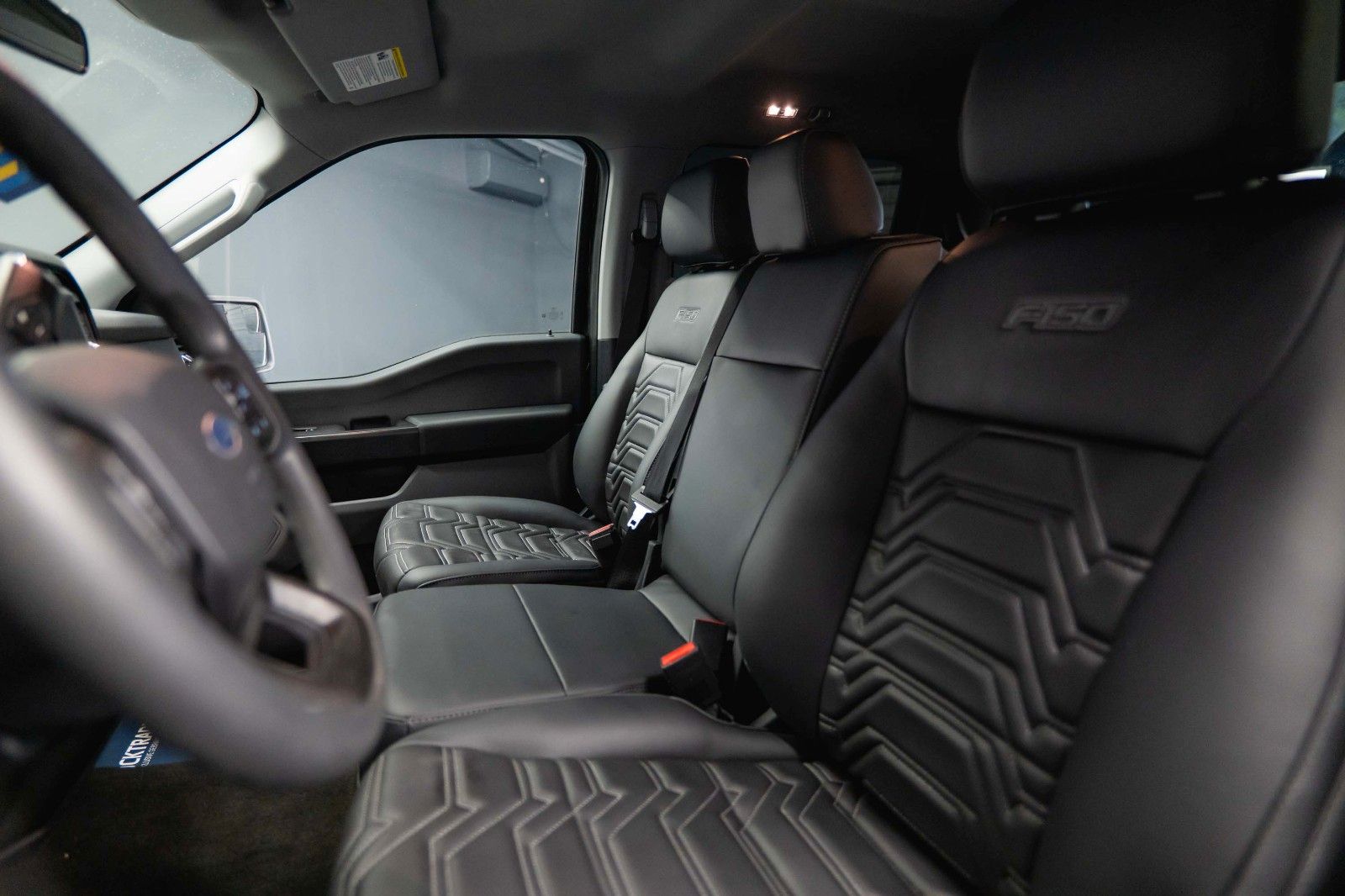 Fahrzeugabbildung Ford F150 5.0L V8 4x4 Offroad SuperCrew RAPTOR 19%