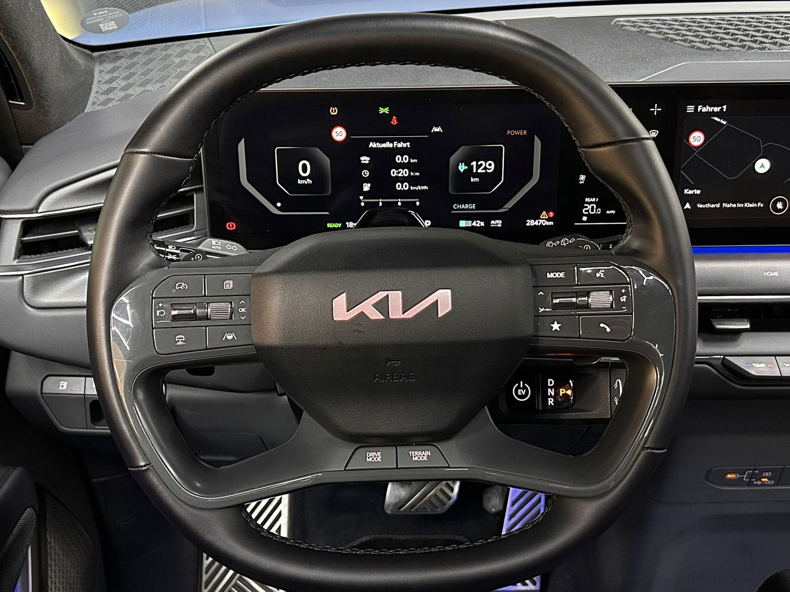 Fahrzeugabbildung Kia EV9 GT-Line Launch Edit PANO+HEAD+LED+ACC+WP+360