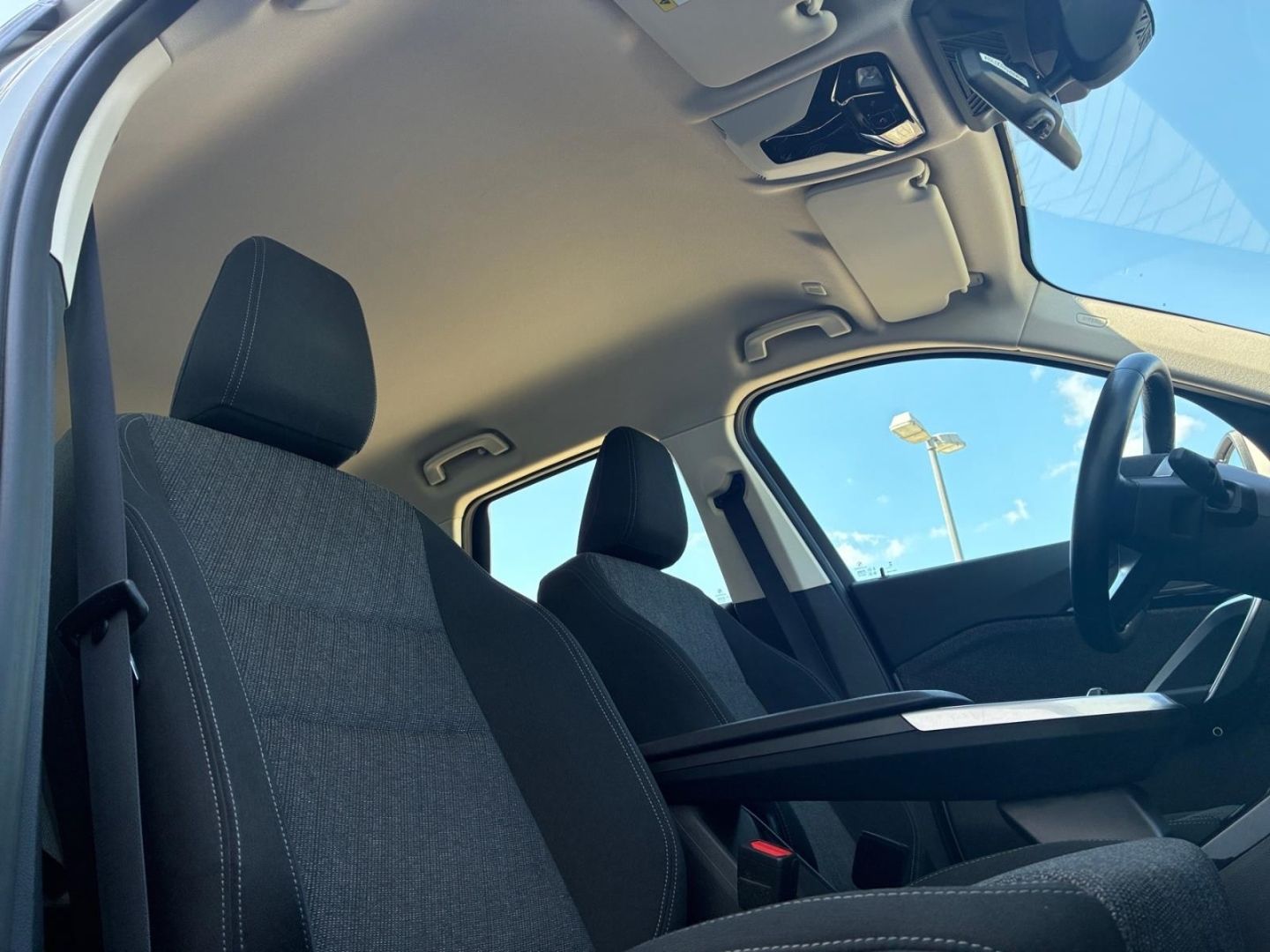 BMW X1 sDrive18d Navi LED el.Heckklappe Kamera Sitzh foto 23
