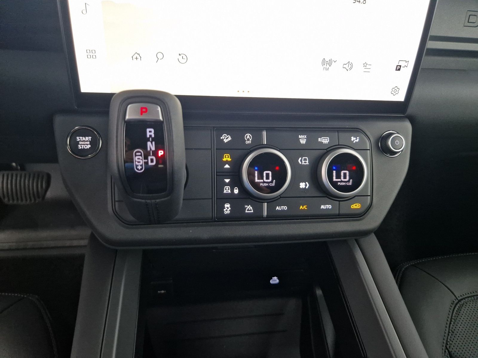 LAND ROVER Defender 110 3.0 Diesel D250 X-Dynamic SE 110 X- – Bild 24