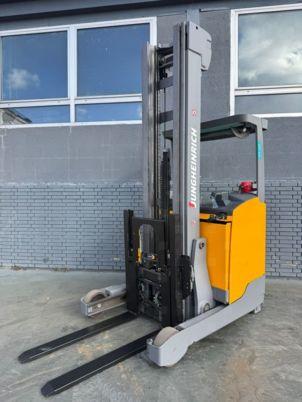 Jungheinrich ETV 216 Baujahr 2017 / Zinkenverstell Schubgabel