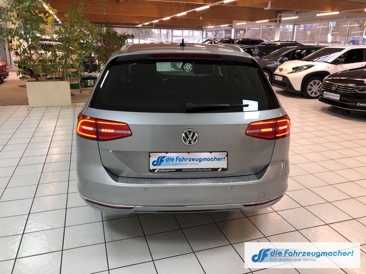 Fahrzeugabbildung Volkswagen Passat Variant Highline BMT Start-Stopp 2.0 TDI