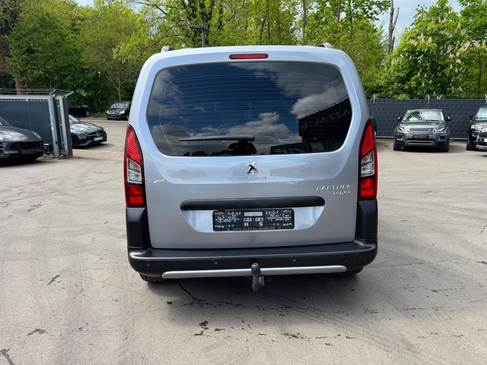 Peugeot PARTNER TEEPEE*NAVI*KLIMA*AHK*R-KAMERA*EURO 6*