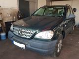 Mercedes-Benz ML 320i AUT TEMP EL. LEDERSITZE + SH KLIMA TÜV  - gebrauchte Mercedes-Benz ML 320 aus dem Jahr 2001