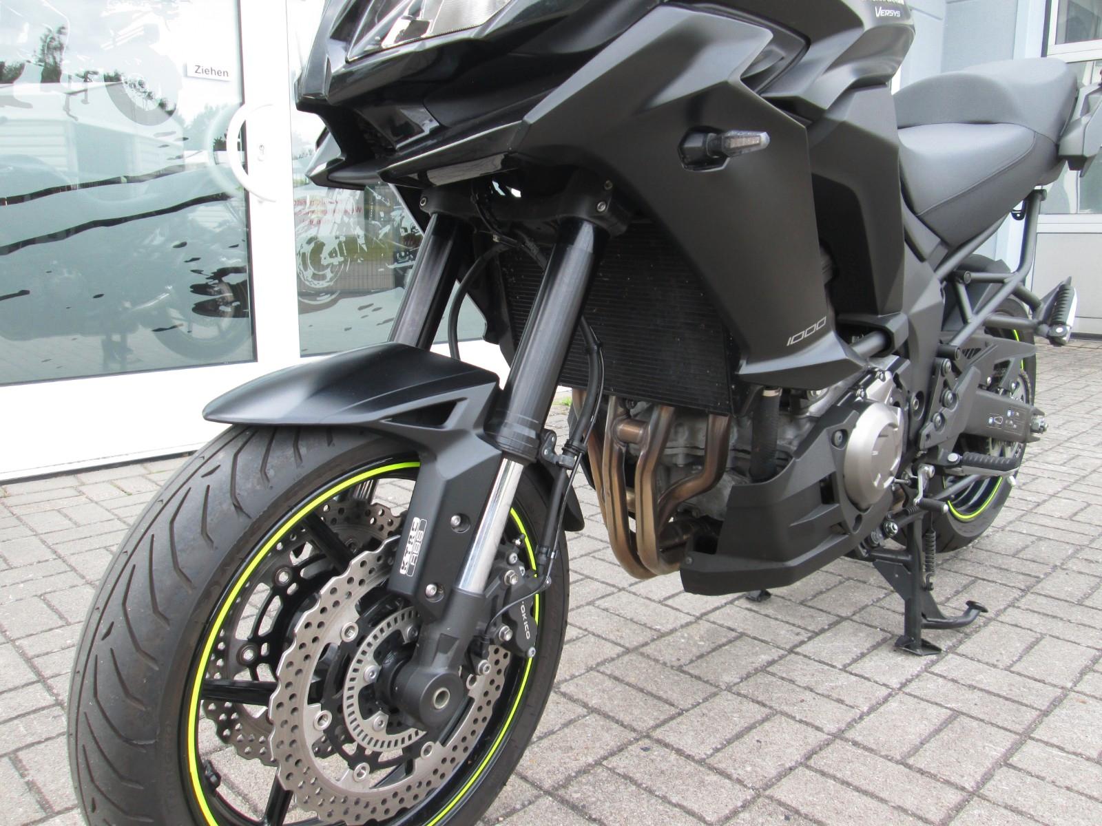 Kawasaki Versys 1000 / 1.Hand / ABS /nur 4tkm / Garantie