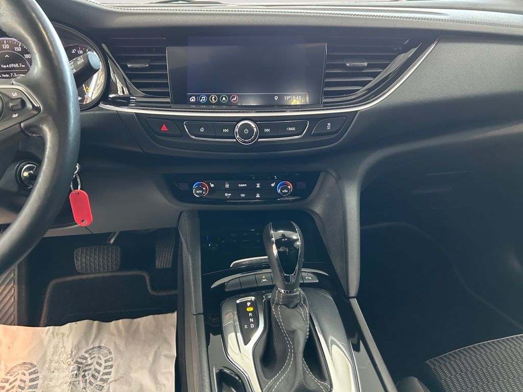 Fahrzeugabbildung Opel Insignia ST 2.0 Diesel Automatik Elegance