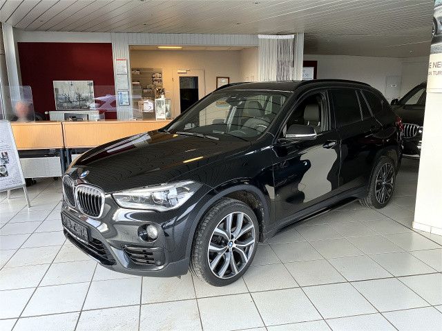 BMW X1xDrive20iSportLine/LED/Navi/HiFi/DrivingAss/CD