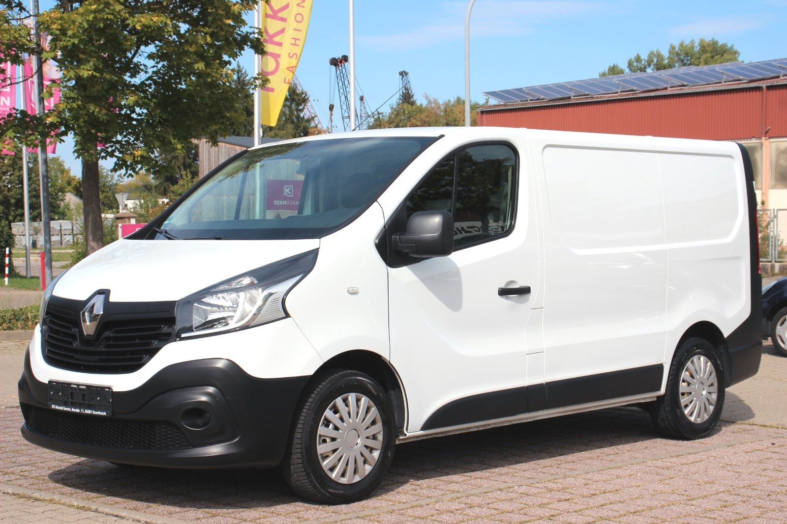 Renault Trafic - 1