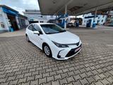 Toyota Corolla 1,8 Hybrid Comfort Comfort tüv neu  - Toyota Corolla Gebrauchtwagen in Freiburg