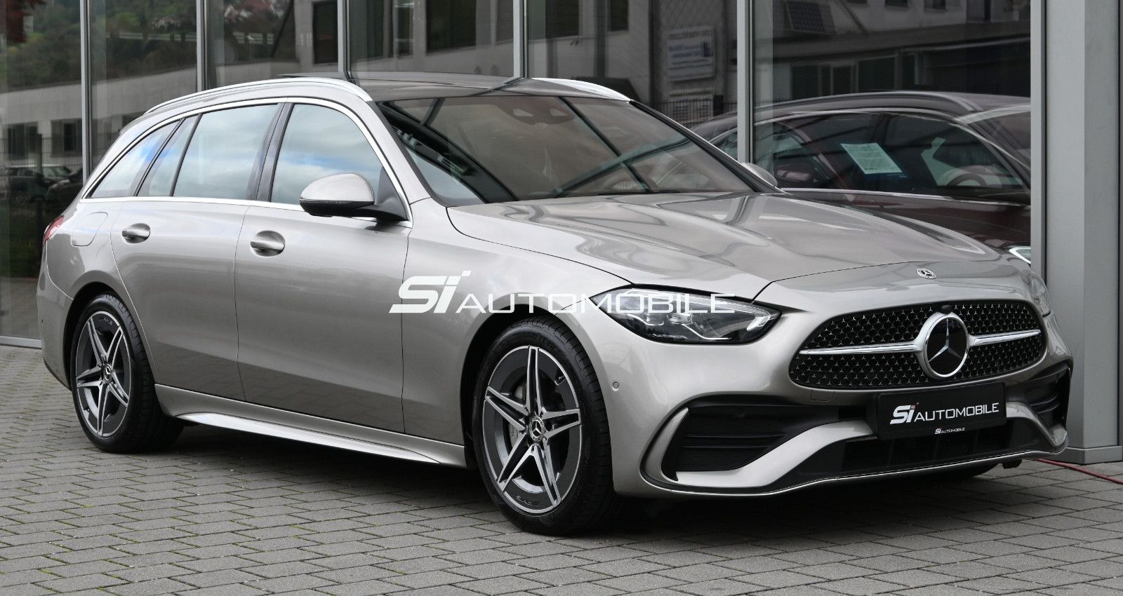 Fahrzeugabbildung Mercedes-Benz C 300 d T AMG Line °ACC°PANORAMA°WINTERPAKET°