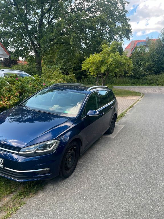 Image of Volkswagen Golf