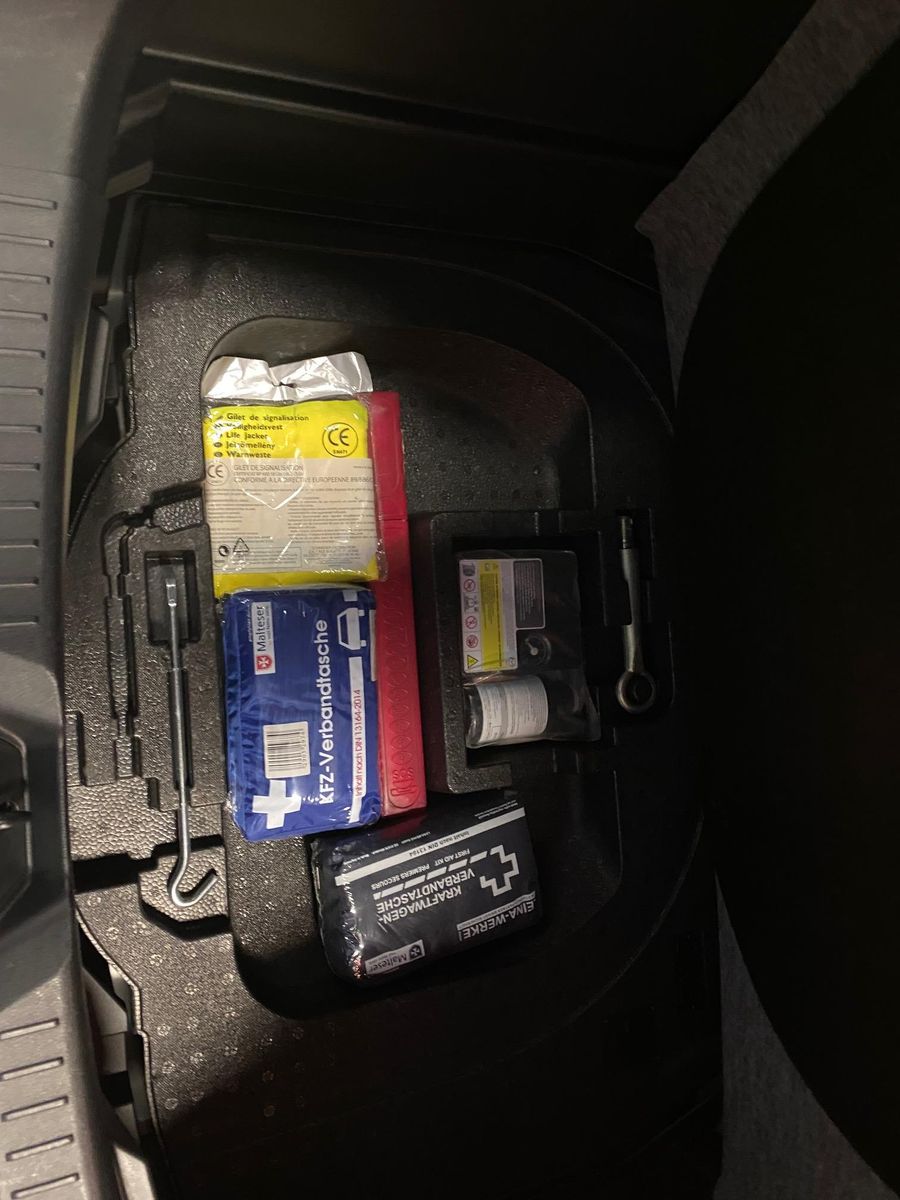 Fahrzeugabbildung Mazda CX-3 2.0 NAVIGATION+LED SCHEINWERFER+KAMERA+HEAD