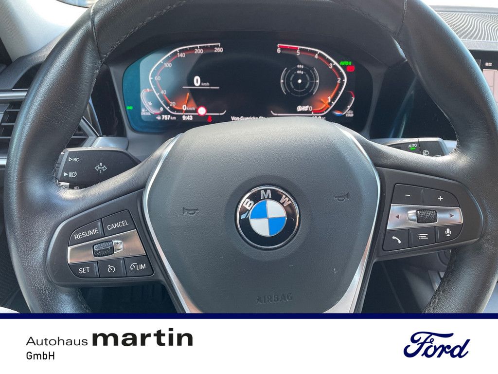 Fahrzeugabbildung BMW 320 d Advantage PDC NAVI LED SHZ BC BLIS Virtual