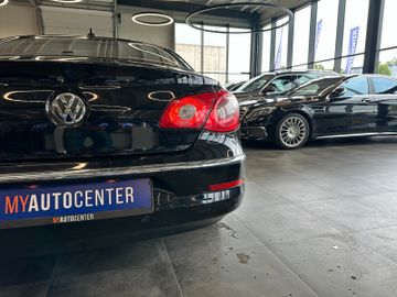 Volkswagen Passat *Sport-Paket*Tempo*Navi*PDC*BI-XENON*