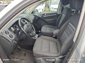 Volkswagen Tiguan - 9