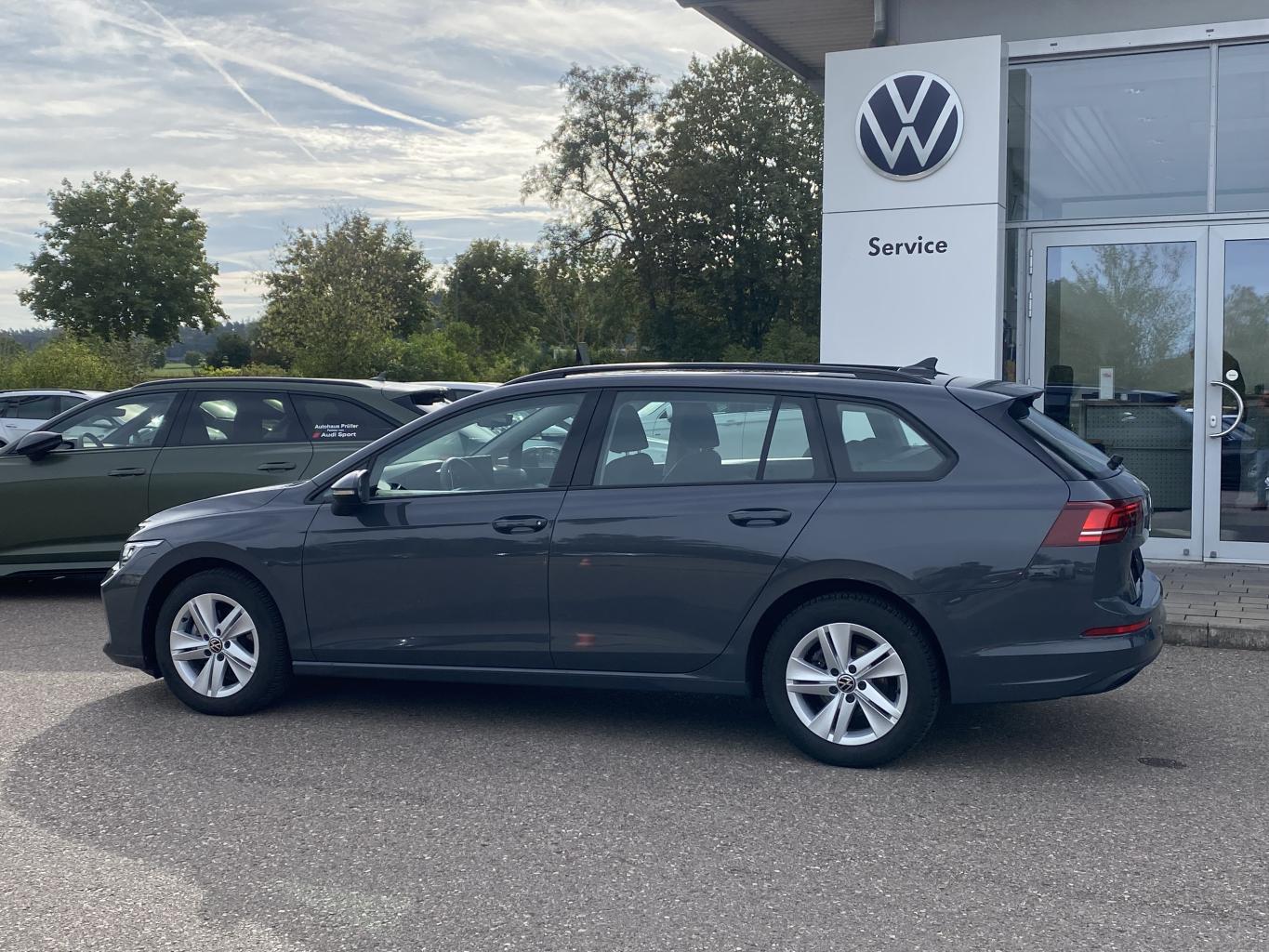 Volkswagen Golf 1.5 eTSI DSG LIFE AHK+APP-CONNECT+ACTIVE-IN, миниатюра 3