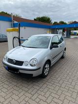 Volkswagen VW POLO 9N (Volkswagen Polo IV) - Volkswagen Polo: 9n Iv