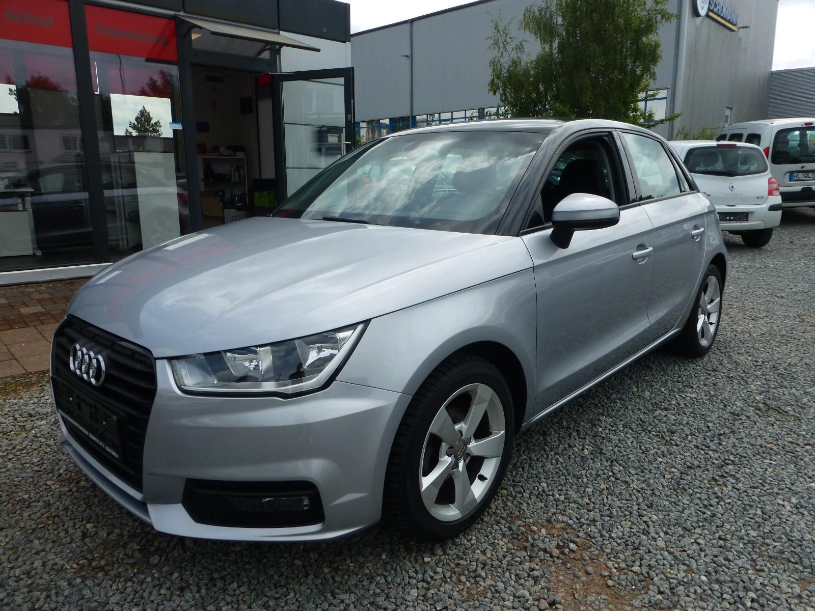 Audi A1 Sportback sport Automatik HU/AU NEU wenig KM!