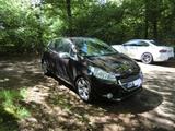 Peugeot 208 1.6 Allure 120 VTi Allure - Peugeot 208: Allure