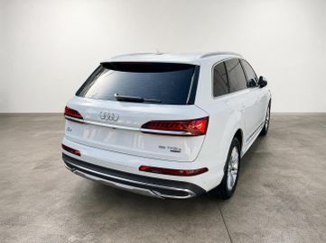 Audi Q7 - 4