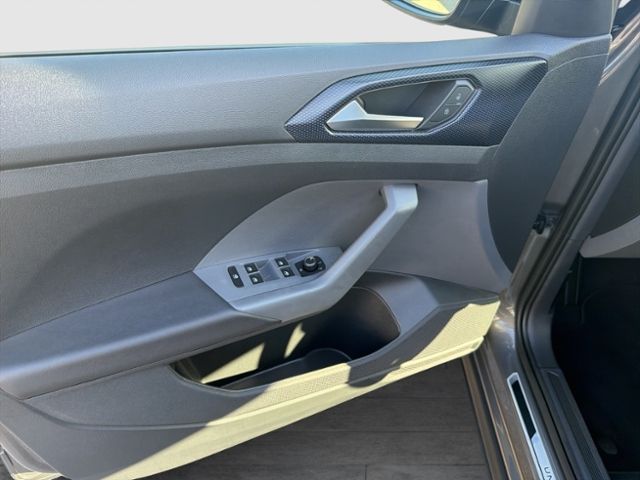 T-Cross UNITED 1.5 TSI DSG CLIMA PDC AHK LED NAV