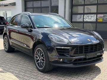 Porsche Macan - 3