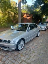 BMW E46 320i - BMW 320: E46 320i