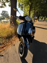 Vespa GTS 125 Super E5+ - Vespa Motorräder in Köln