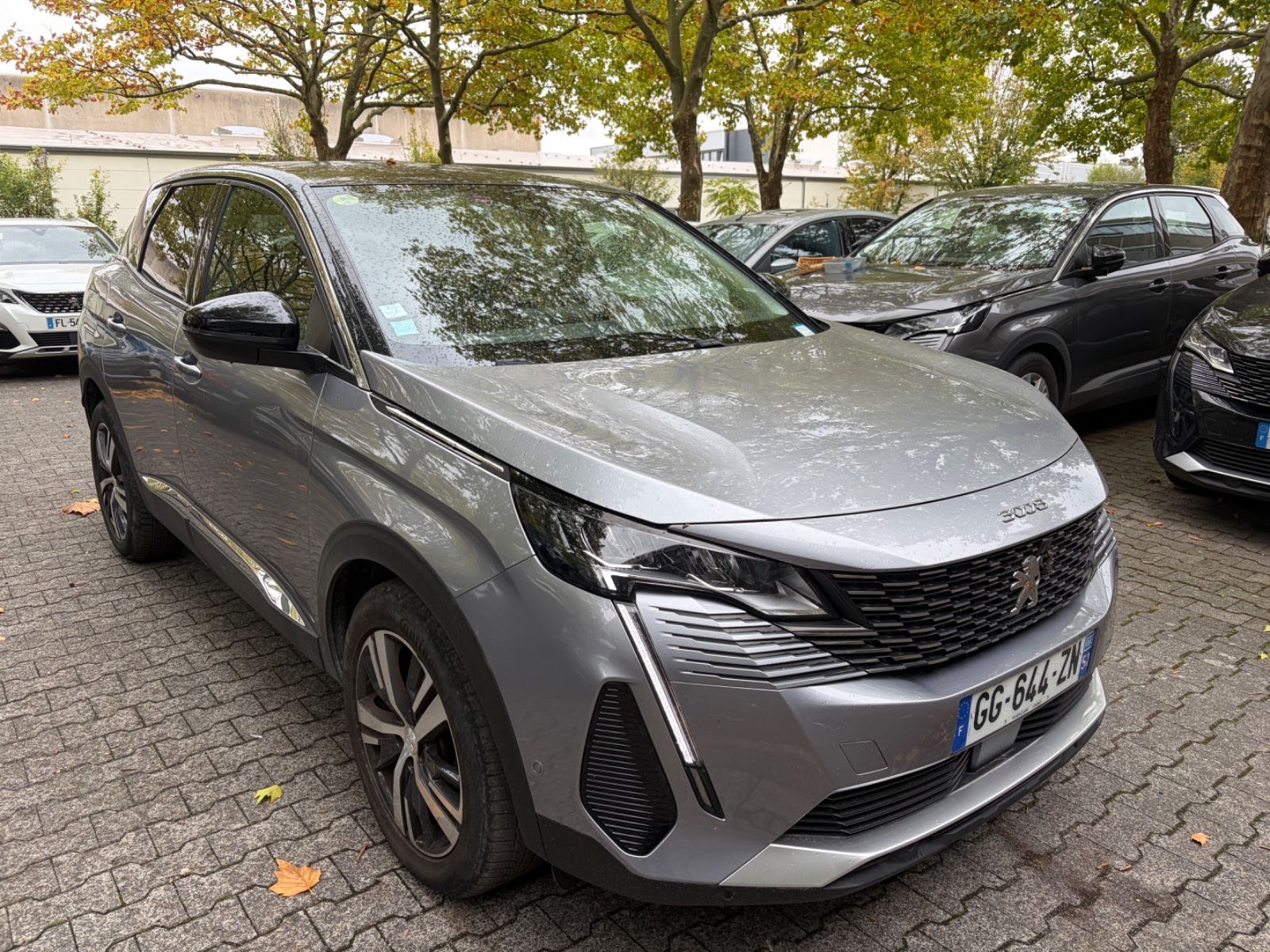Peugeot 3008 BlueHDi 130 Allure Pack imagem 2