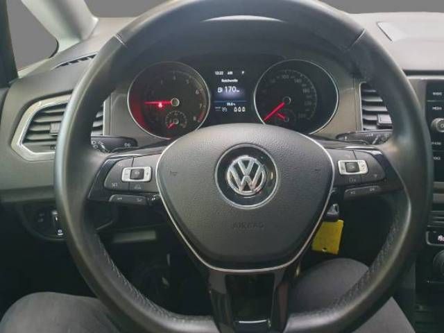 Fahrzeugabbildung Volkswagen Golf Sportsvan BlueMotion