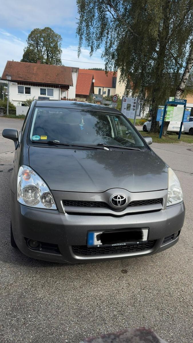 Toyota Corolla Verso