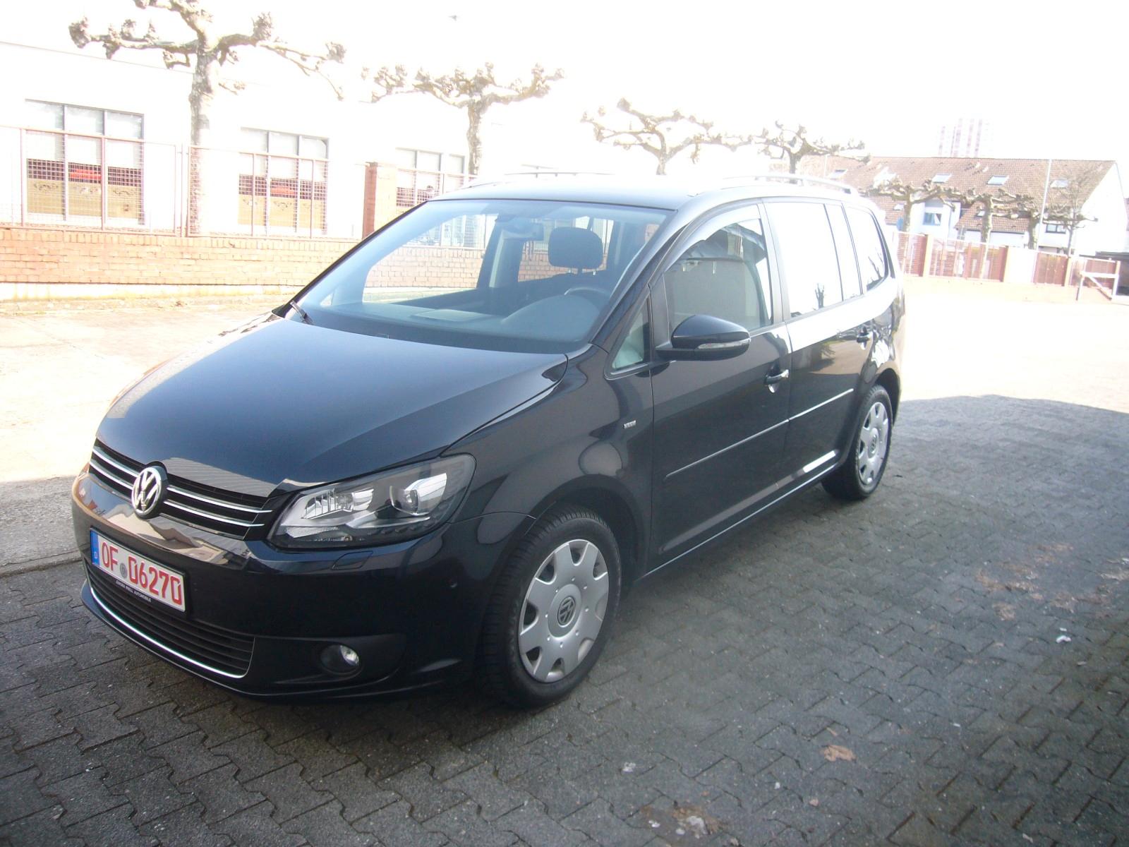 Volkswagen Touran 2.0 TDI- CUP - 7 SITZE-XENON-NAVI-SHZ-MFL