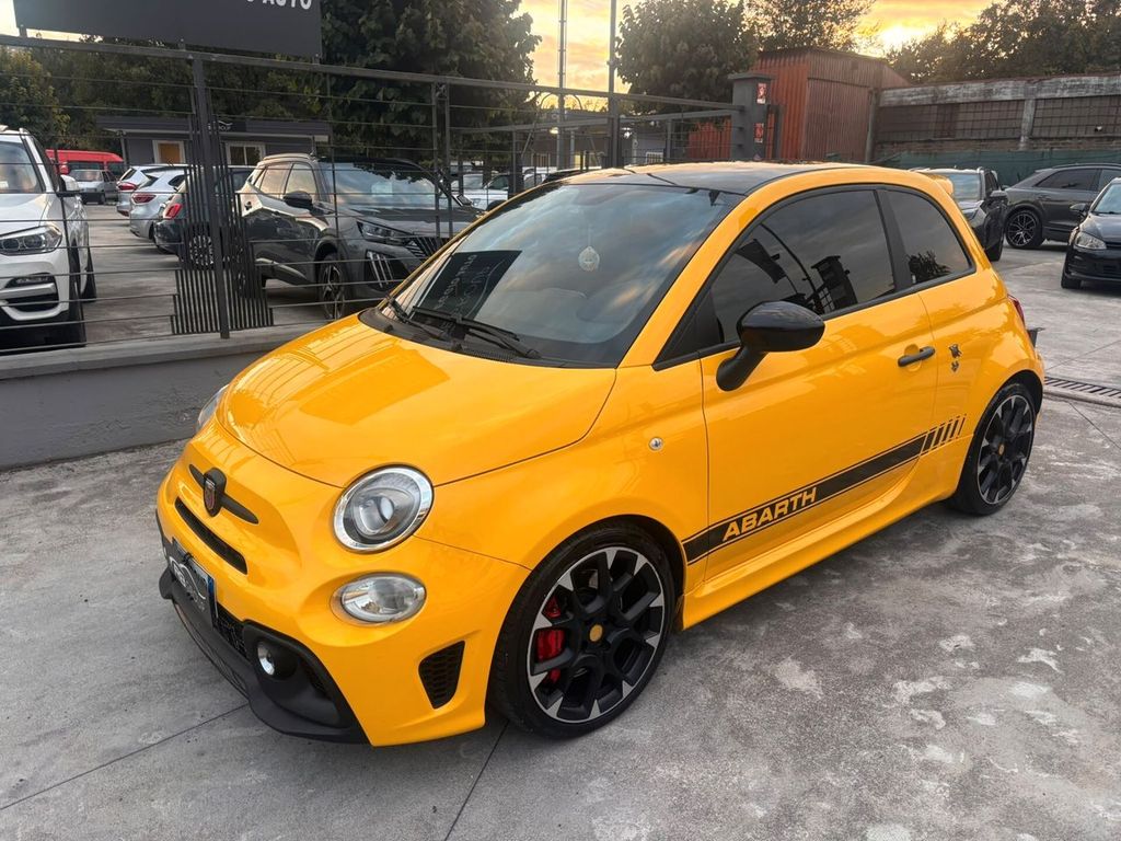 Image of Abarth 595 Competizione
