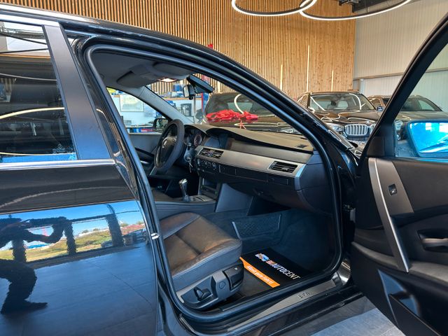 BMW 530 i Touring *Klima*Navi*Xenon*AHK*Freisprech*