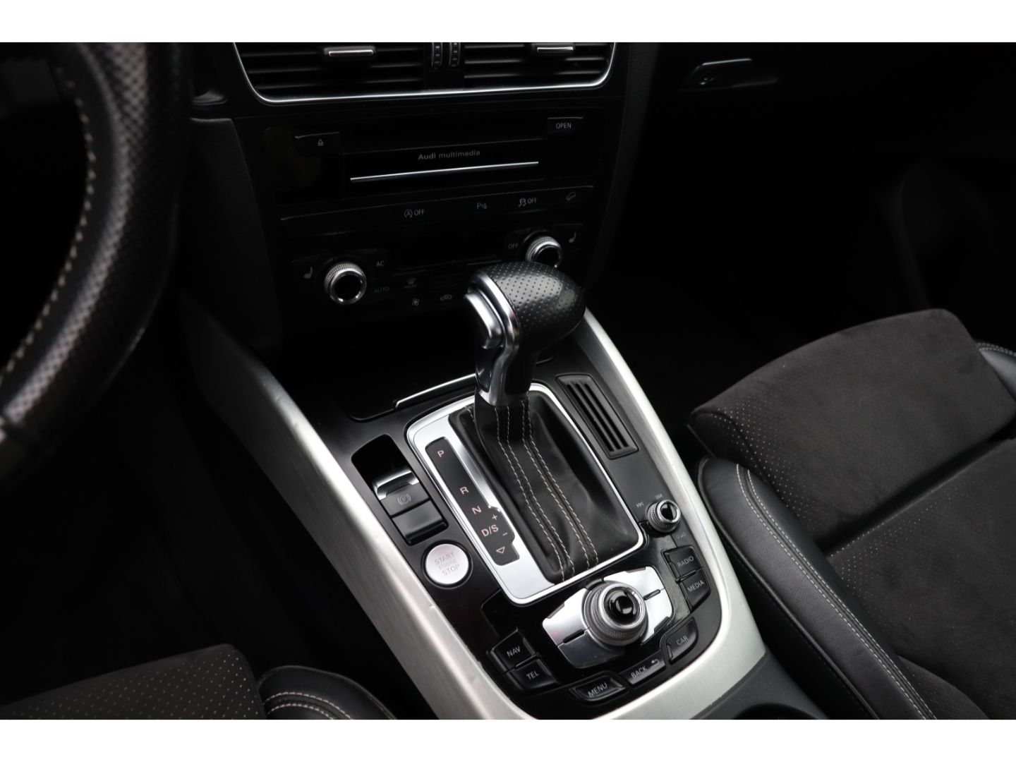 Fahrzeugabbildung Audi Q5 2.0 TDI 130kW quattro ACC Sportsitze Standhei