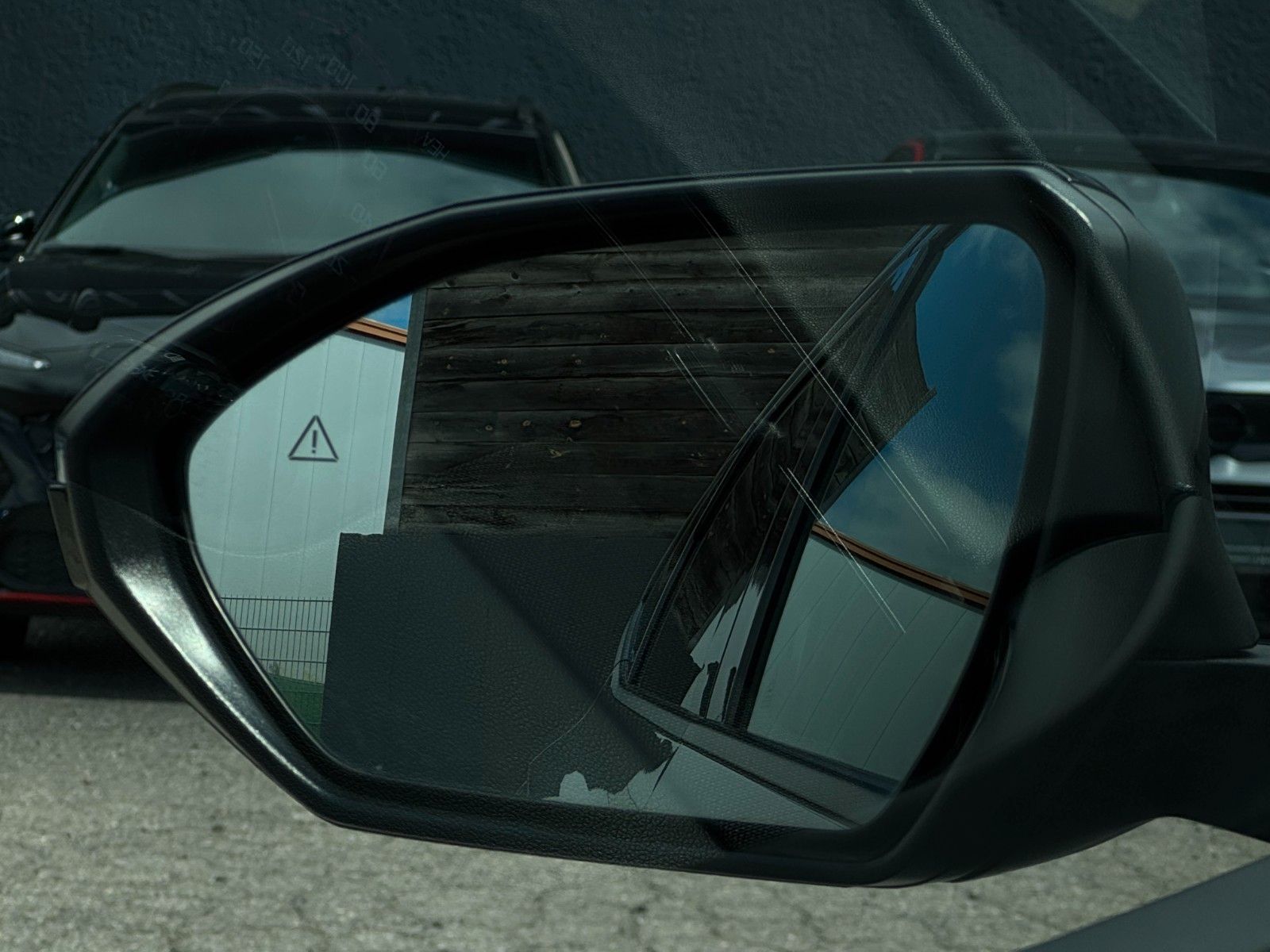 Fahrzeugabbildung Hyundai Tucson 1.6 T-GDI N Line PHEV 4WD KRELL Cam CarPl