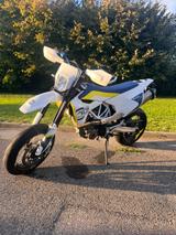 Husqvarna 701 SM - HUSQVARNA SM