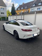 Mercedes-Benz E 220d Coupé Amg Line*Multibeam*Pano*MB Garantie - mit Diesel-Antrieb: Coupe, Garantie