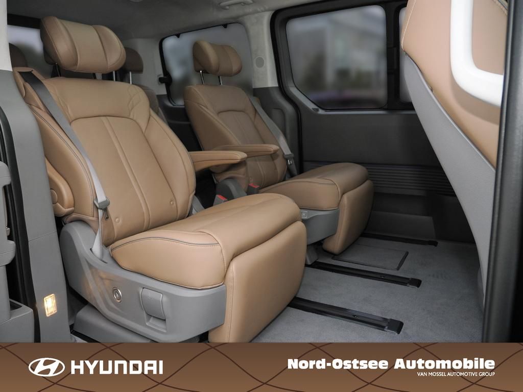 Fahrzeugabbildung Hyundai STARIA 7-Sitzer SIGNATURE Panoramadach