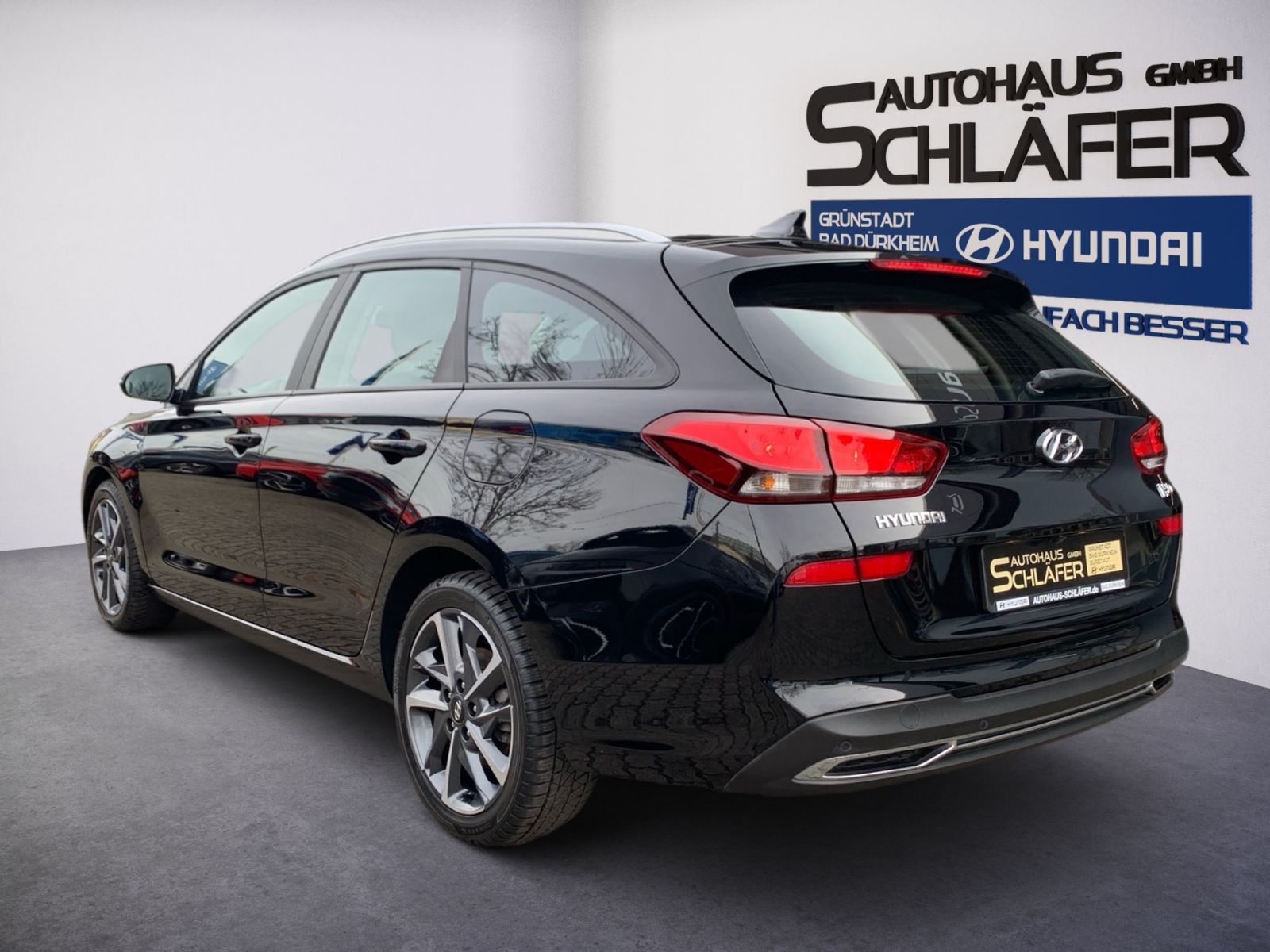 Fahrzeugabbildung Hyundai i30 Kombi 1.5 T-GDI 7-DCT Trend Mild-Hybrid Navi