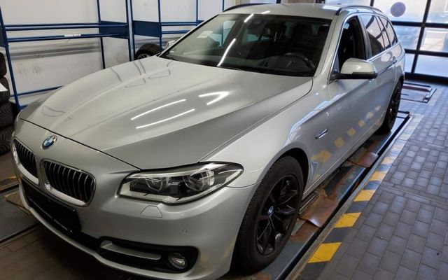 BMW F11  530 d LCI Navi LED