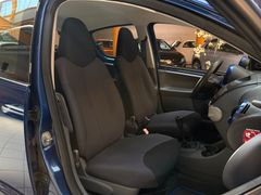 TOYOTA Aygo AYGO Blue|ABS|Servo|Klimaanlage|Allwetter