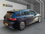 Volkswagen Golf VIII 2.0 TDI Active DSG *PANO*IQ-MATRIX* - Volkswagen Golf mit Anhängerkupplung
