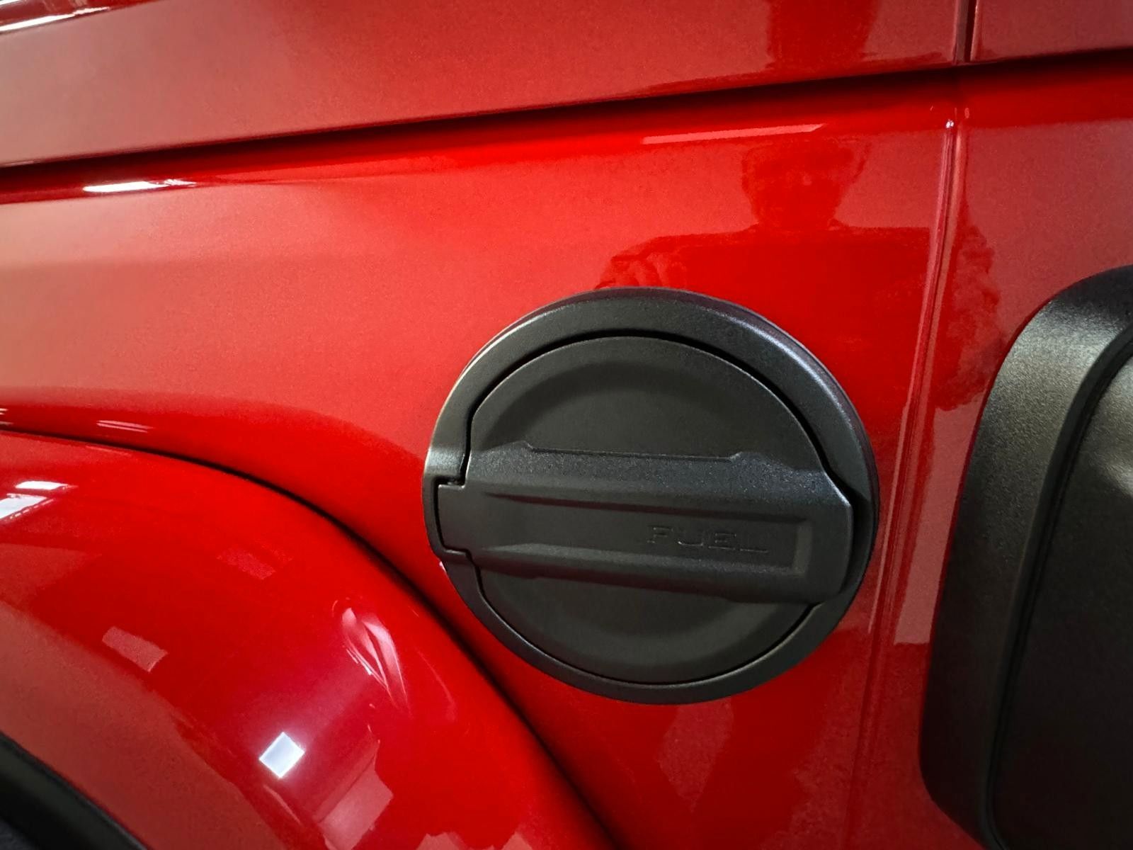 Fahrzeugabbildung Jeep RUBICON 392-6.4L HEMI V8-RECON 35"-STEEL BUMPER