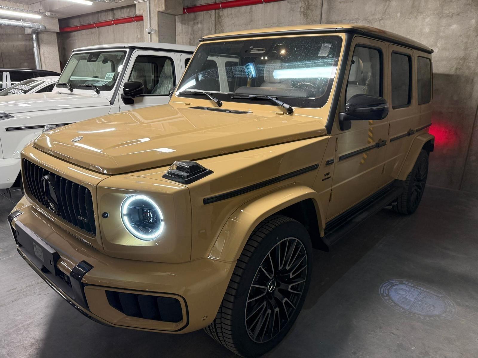 Mercedes-Benz G 63 AMG Carbon/A22/Night/Superior/Wärme-Komfort