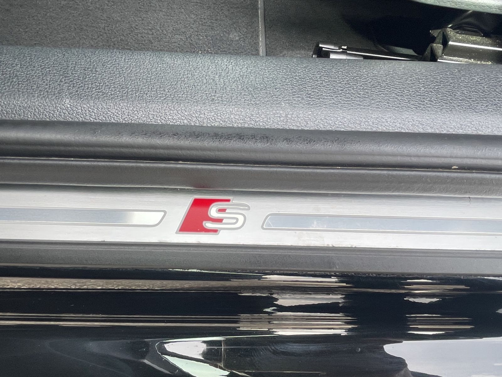 Audi A4 - Bild 23