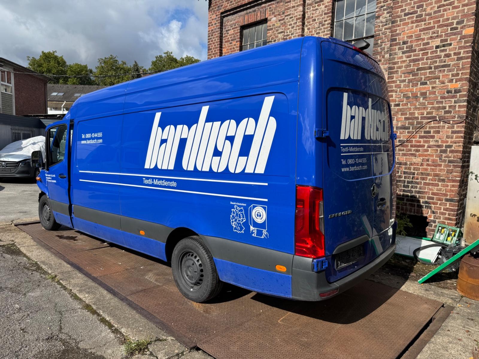 Mercedes-Benz Sprinter 311/315/317/319 CDI Motor Schlachtfest