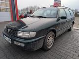 Volkswagen Passat 2.8 VR6/Leder/Klimmaautomatik/H-Kennzeich - Volkswagen Passat: Vr6