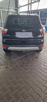 Ford Kuga 1,5 EcoBoost 2x4 110kW Titanium Titanium - Ford Kuga: Titanium X