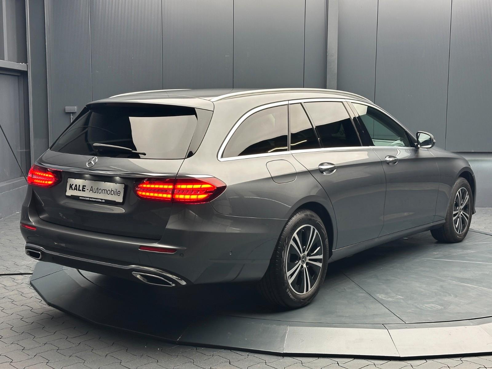 Mercedes-Benz E 220 d T 4Matic Avantgarde *LEDER*HuD*360*NAVI*